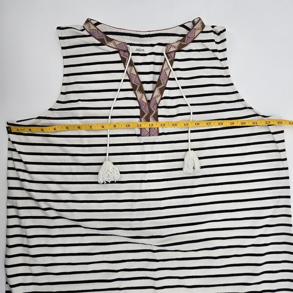 Striped Sleeveless Ava & Viv Dress with Tassel Detail - Picture 8 of 9